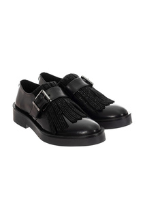 low shoes Guess