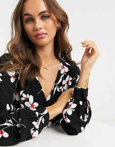 Черное платье с V-образным вырезом и цветочным принтом New Look-Черный