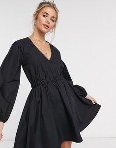 Черное платье мини с V-образным вырезом ASOS DESIGN-Черный
