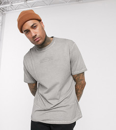 Свободная футболка с эффектом кислотной стирки и принтом ASOS DESIGN Tall-Серый