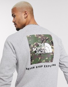 Серый свитшот с рукавами реглан и круглым вырезом The North Face