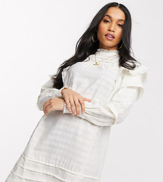 Кремовое свободное фактурное платье Vero Moda Petite-Бежевый