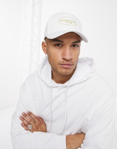 Белая бейсболка с фирменной вышивкой ASOS DESIGN-Белый