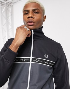 Черно-серая спортивная куртка с лентой на груди Fred Perry-Синий