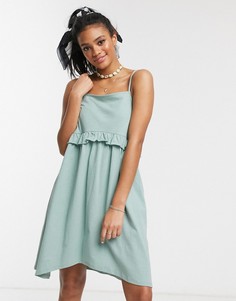 Шалфейно-зеленый сарафан на бретельках с оборкой ASOS DESIGN
