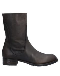 Полусапоги и высокие ботинки Doucals