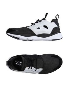 Низкие кеды и кроссовки Reebok