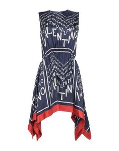 Короткое платье Valentino