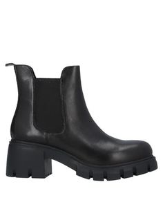 Полусапоги и высокие ботинки Steve Madden