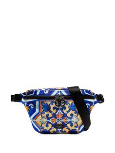 Dolce & Gabbana поясная сумка с принтом