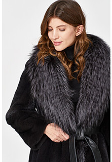 Шуба из аукционного меха норки KOPENHAGEN FUR с отделкой мехом лисы Emfasi Pelle