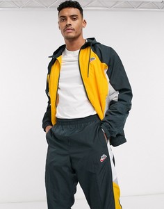 Желтая/зеленая куртка с капюшоном и молнией Nike Heritage Essentials Windrunner-Желтый