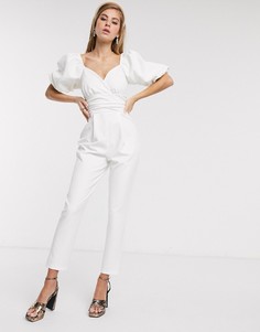 Комбинезон с пышными рукавами и шнуровкой на спине ASOS DESIGN-Белый