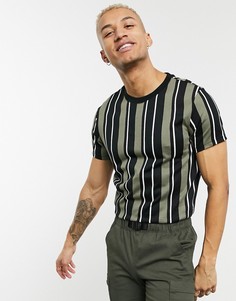 Футболка цвета хаки в вертикальную полоску Bershka-Зеленый