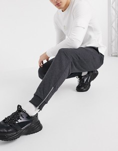 Темно-серые суженные книзу джоггеры с серебристыми манжетами на молнии ASOS DESIGN-Серый