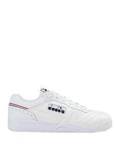 Низкие кеды и кроссовки Diadora