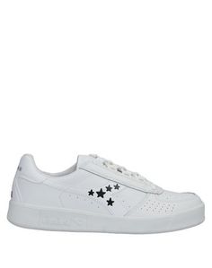 Низкие кеды и кроссовки Diadora