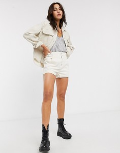 Белые шорты с завышенной талией, эластичным поясом и отворотами Bershka-Белый