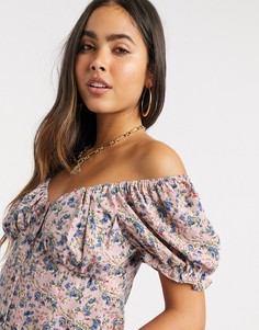 Топ с цветочным принтом и отделкой на груди Vila-Мульти