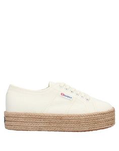 Низкие кеды и кроссовки Superga