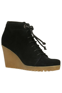 short boots GINO ROSSI