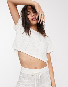 Трикотажная футболка с отворотами на рукавах Bershka-Кремовый