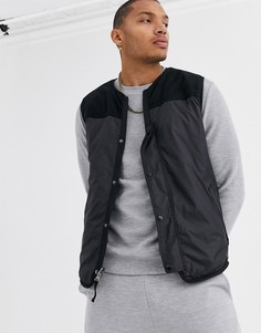 Черный двусторонний жилет с флисовой отделкой ASOS DESIGN