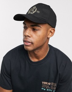 Черная бейсболка с золотистой вышивкой ASOS DESIGN-Черный