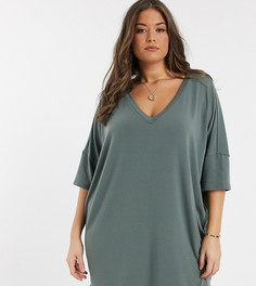 Oversized платье-футболка цвета серого хаки с V-образным вырезом ASOS DESIGN Curve-Серый