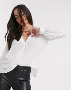 Блузка цвета слоновой кости с V-образным вырезом и воротником ASOS DESIGN-Белый