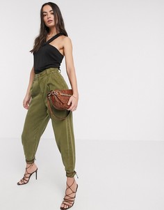 Черный топ-халтер Vero Moda-Коричневый