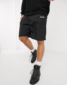 Черные шорты из нейлона со складками Hummel Hive-Черный