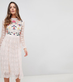 Короткое приталенное премиум-платье для выпускного с вышивкой Frock And Frill Tall-Розовый