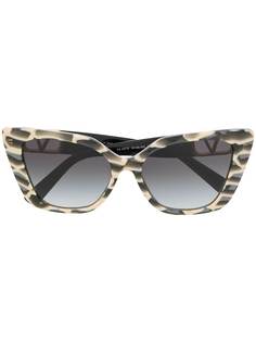 Valentino Eyewear солнцезащитные очки с логотипом VLogo