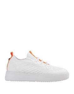 Низкие кеды и кроссовки Steve Madden