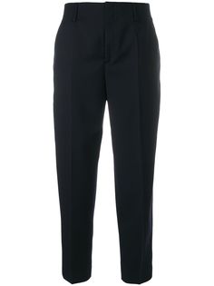 Filippa K укороченные зауженные брюки Karlie