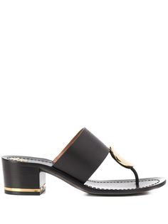 Tory Burch босоножки с металлическим логотипом