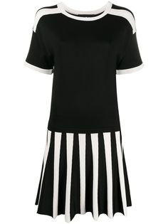 Boutique Moschino трикотажное платье с короткими рукавами