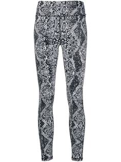 DKNY легинсы со змеиным принтом