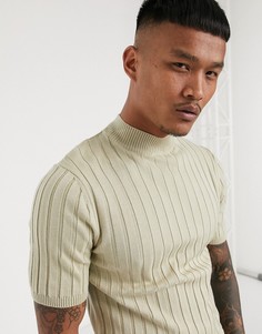 Обтягивающая футболка в рубчик бежевого цвета с высоким воротом ASOS DESIGN-Бежевый