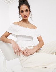 Белый присборенный топ с открытыми плечами Miss Selfridge
