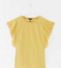 Светло-желтая футболка с оборками и вышивкой ришелье New Look Curve-Желтый