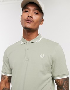 Светло-зеленое поло с контрастной отделкой и логотипом Fred Perry-Зеленый