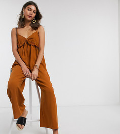 Свободный комбинезон рыжего цвета с бретелями и оборками ASOS DESIGN Tall-Коричневый