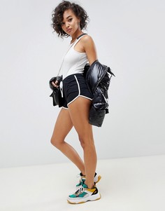 Шорты с контрастным кантом ASOS DESIGN-Черный