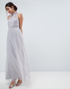Платье макси из тюля с высоким воротом и отделкой на талии ASOS-Серый