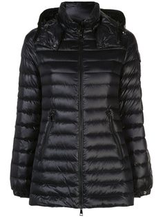 Moncler пуховик с капюшоном