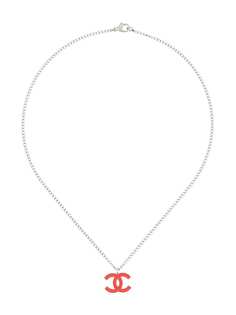 Chanel Pre-Owned колье 2004-го года с подвеской-логотипом CC
