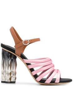 Salvatore Ferragamo босоножки на каблуке