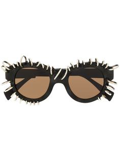 Kuboraum солнцезащитные очки в декорированной оправе